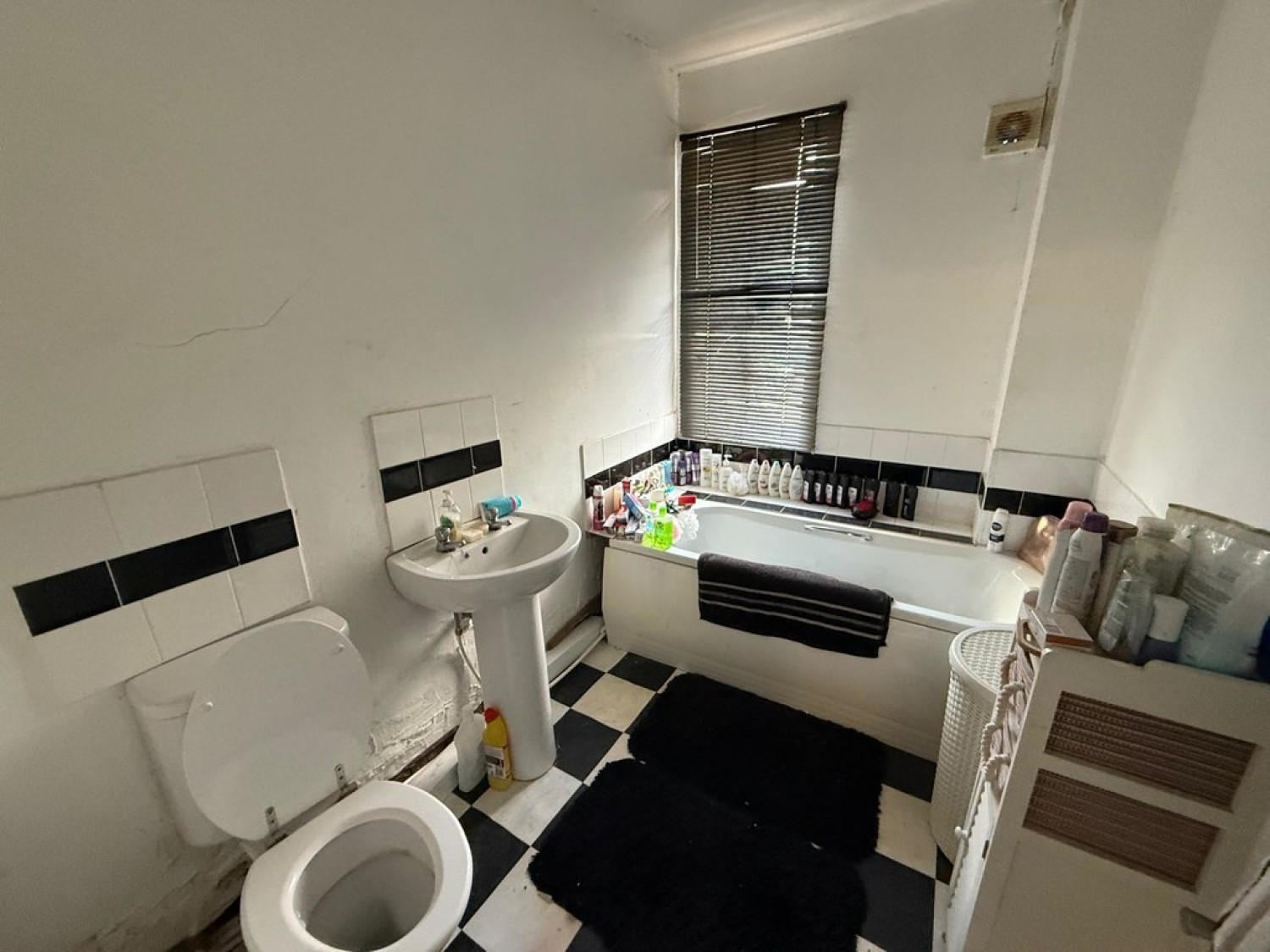 2 bedroom House for Sale Gainsborough, Lincs, Uk