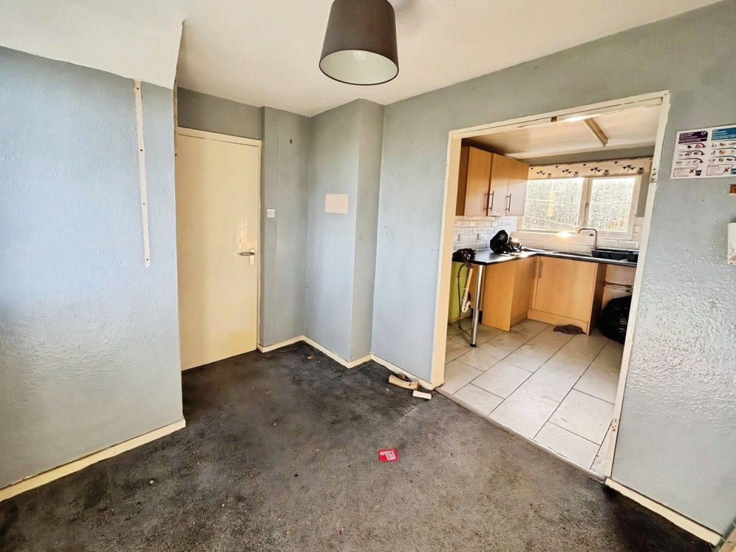 3 bedroom House for Auction Hemswell Cliff, Gainsborough, Lincolnshire