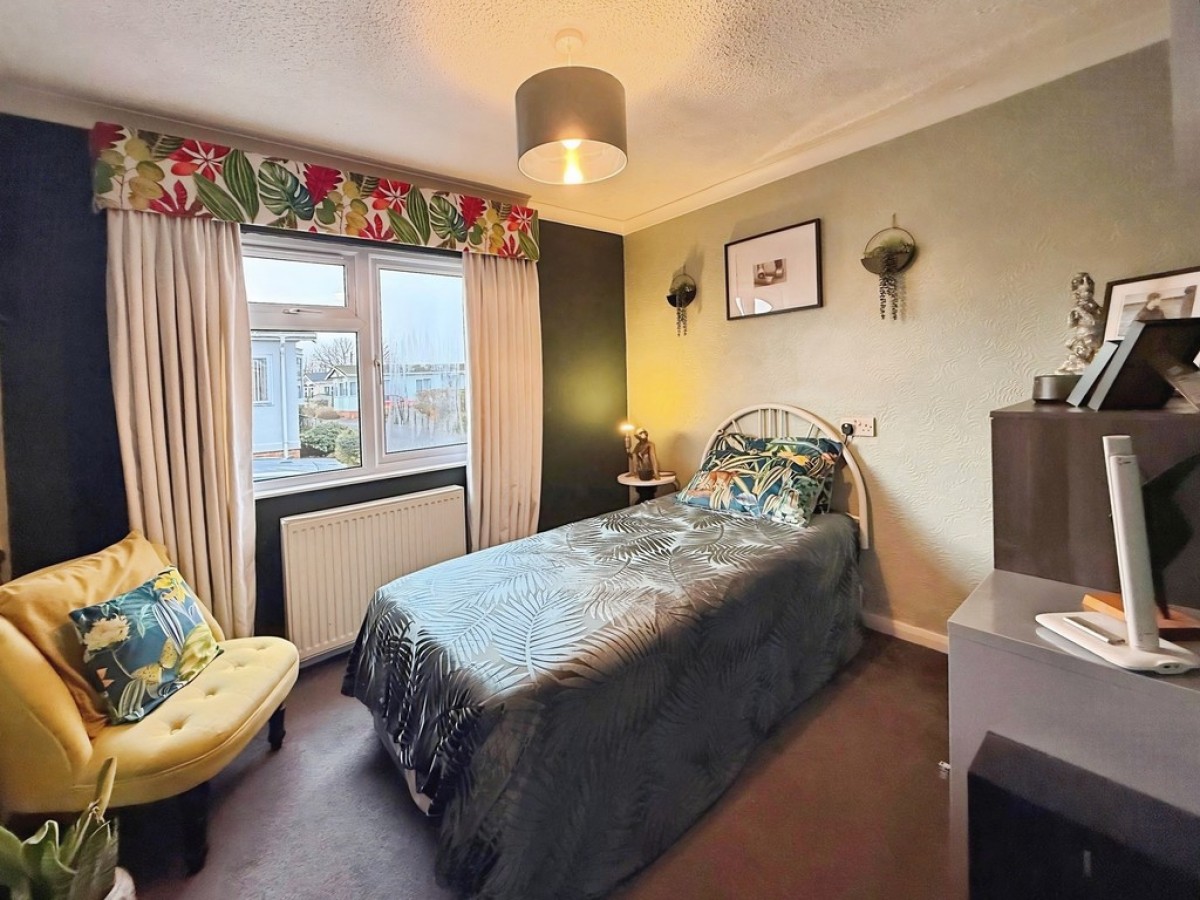 West End Park, Long Lane