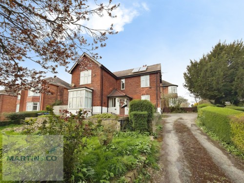 Lime Tree Avenue, Gainsborough, Lincs