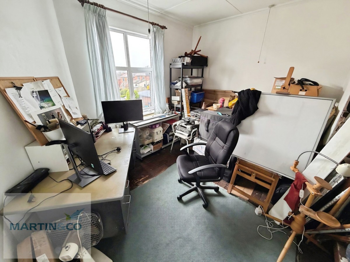 Lime Tree Avenue, Gainsborough, Lincs