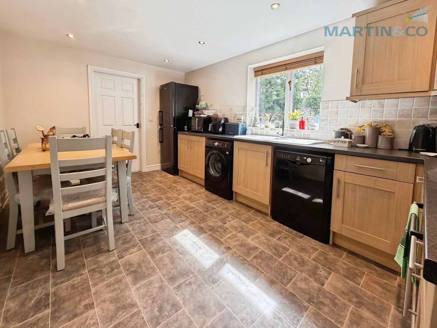 3 bedroom House for Sale Willow Mews, Beckingham