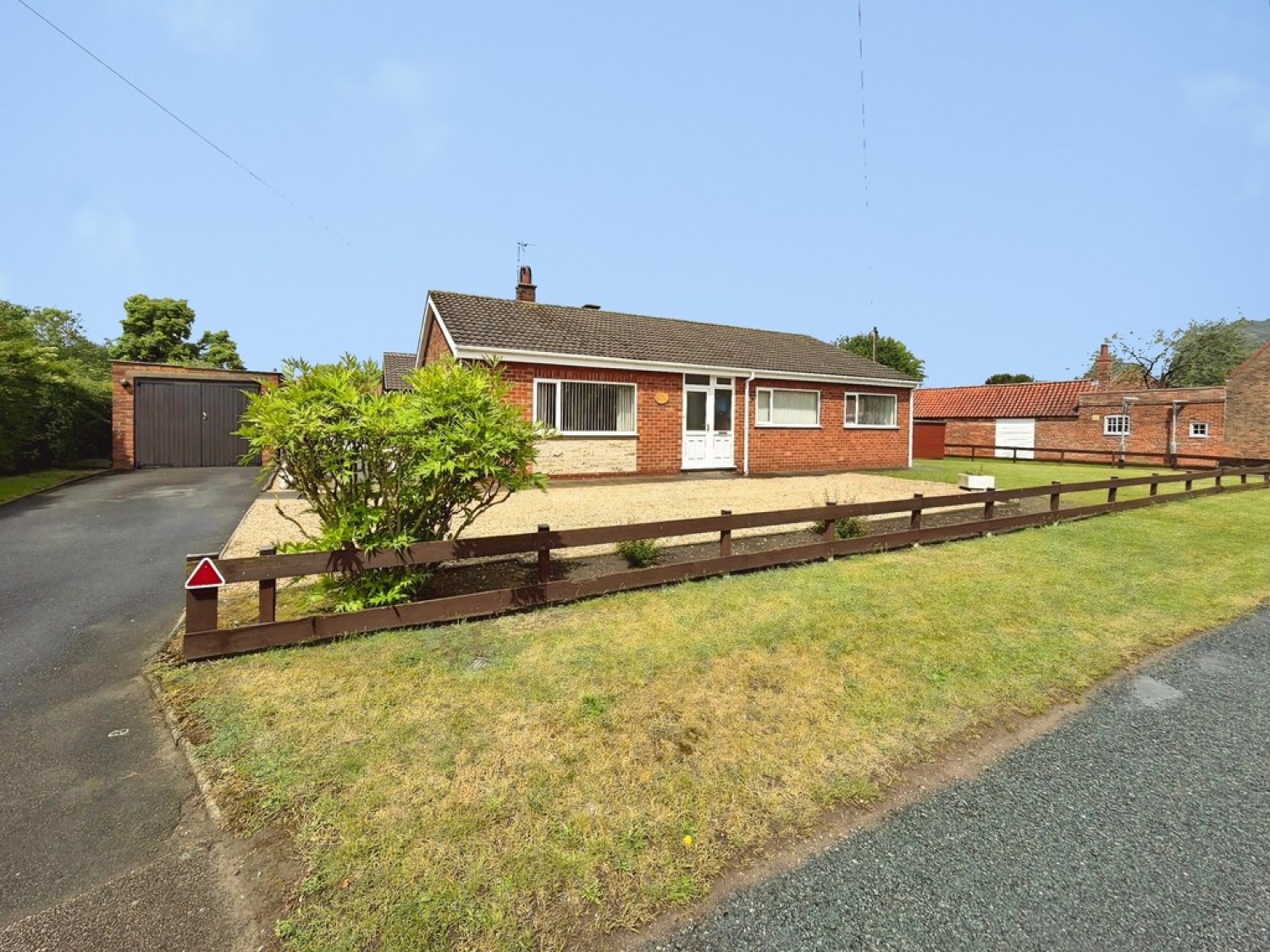 3 bedroom Bungalow for Sale Stow, Lincoln