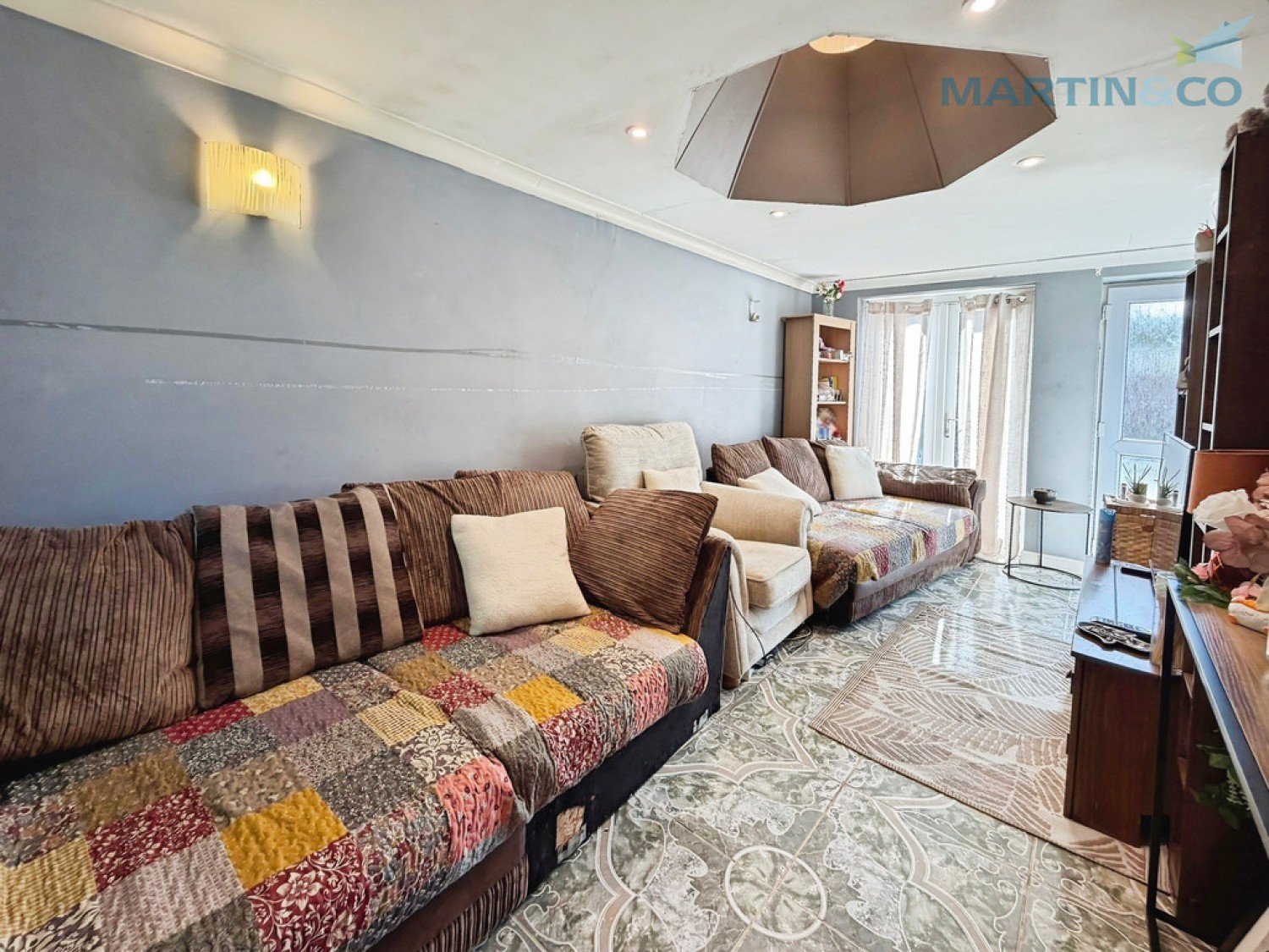 3 bedroom House for Sale Holme Walk