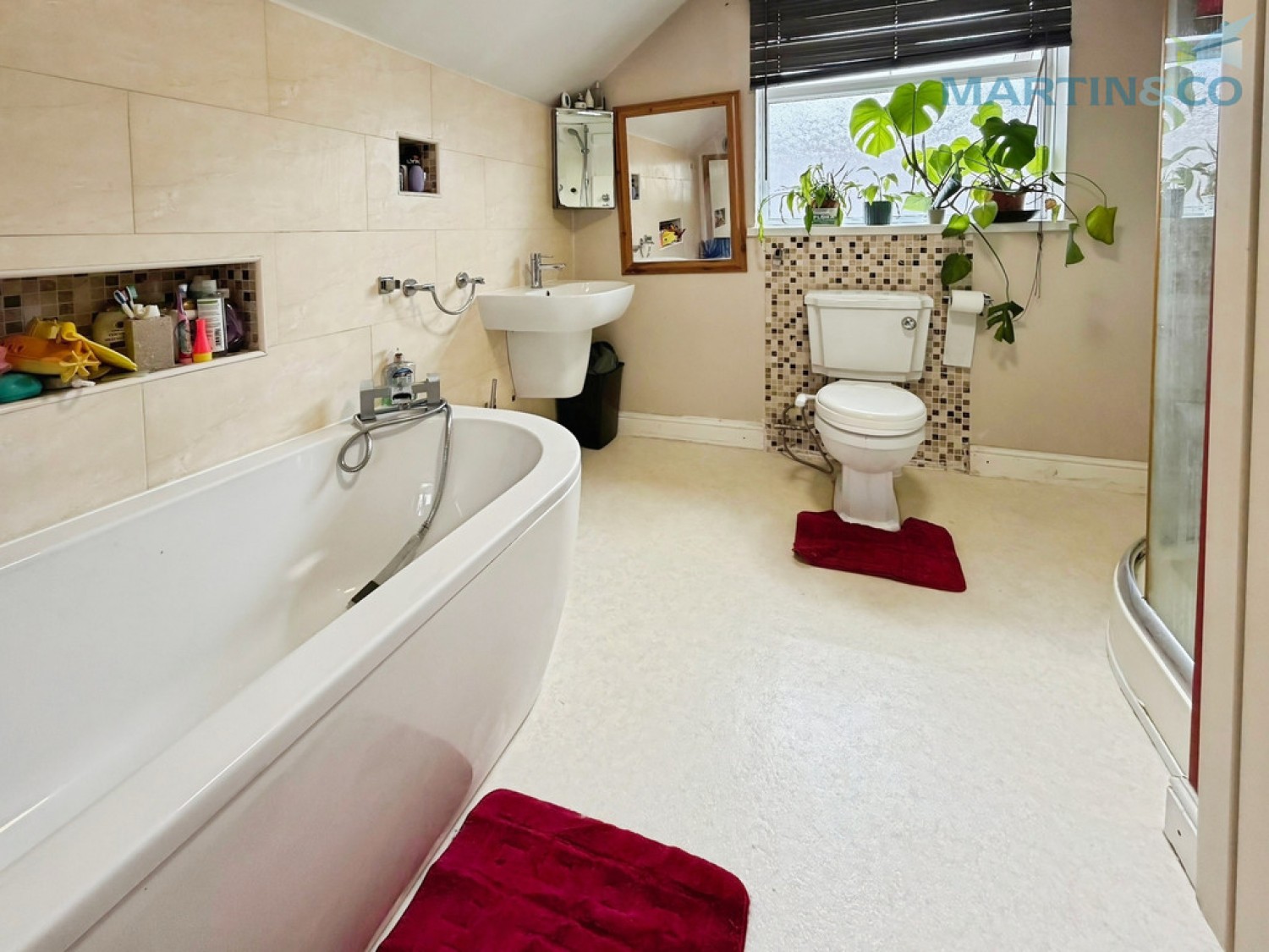 4 bedroom House for Sale Walkerith Road, Morton