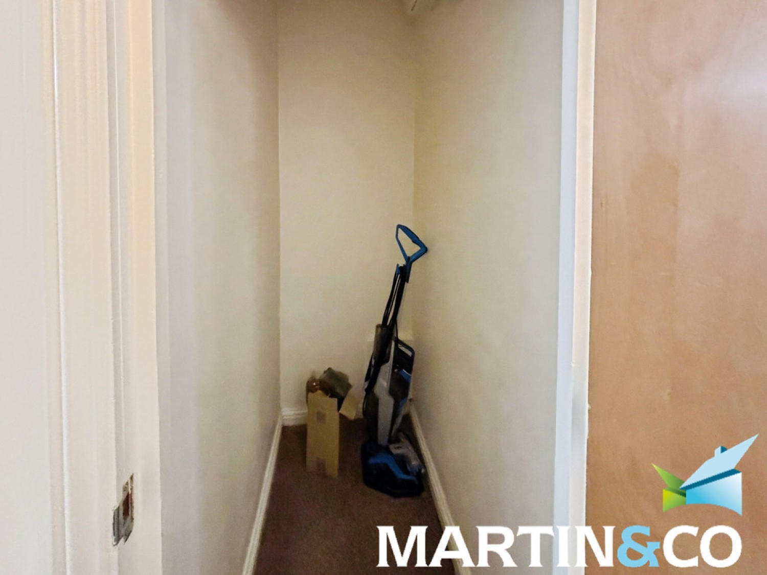 2 bedroom Flat for Letting Thorpe Lodge, Longthorpe Lane