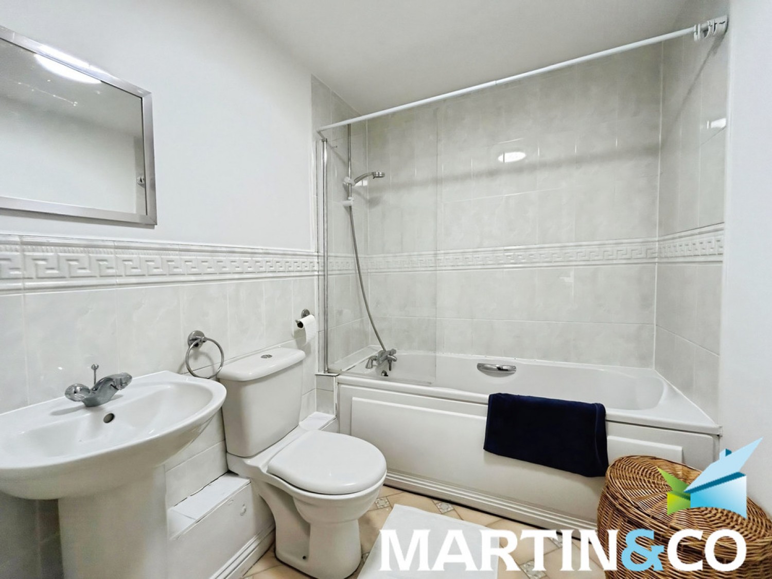 2 bedroom Flat for Letting St Christophers Walk, Bishopgate