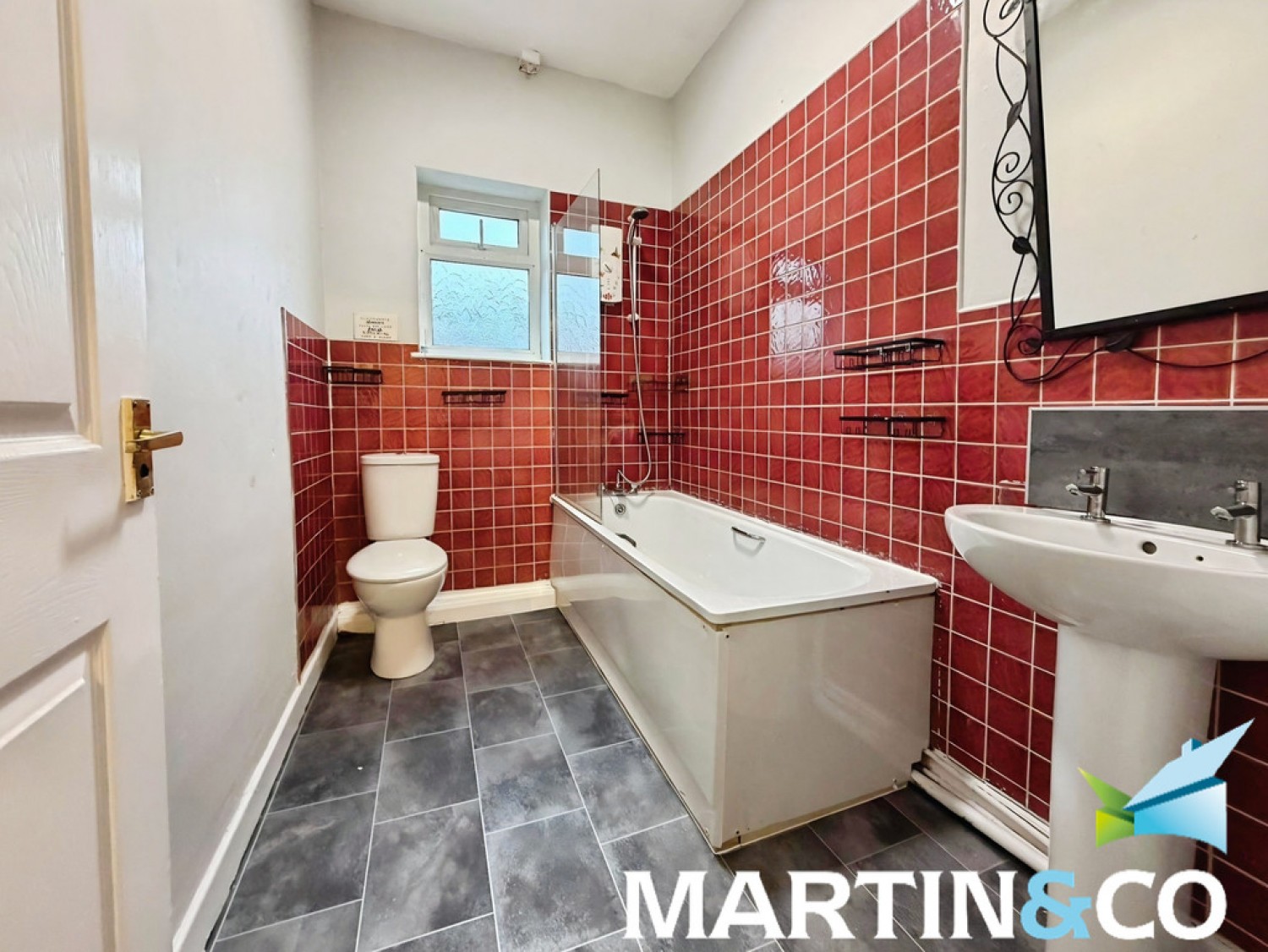 4 bedroom House in Crigglestone, Wakefield, West Yorkshire