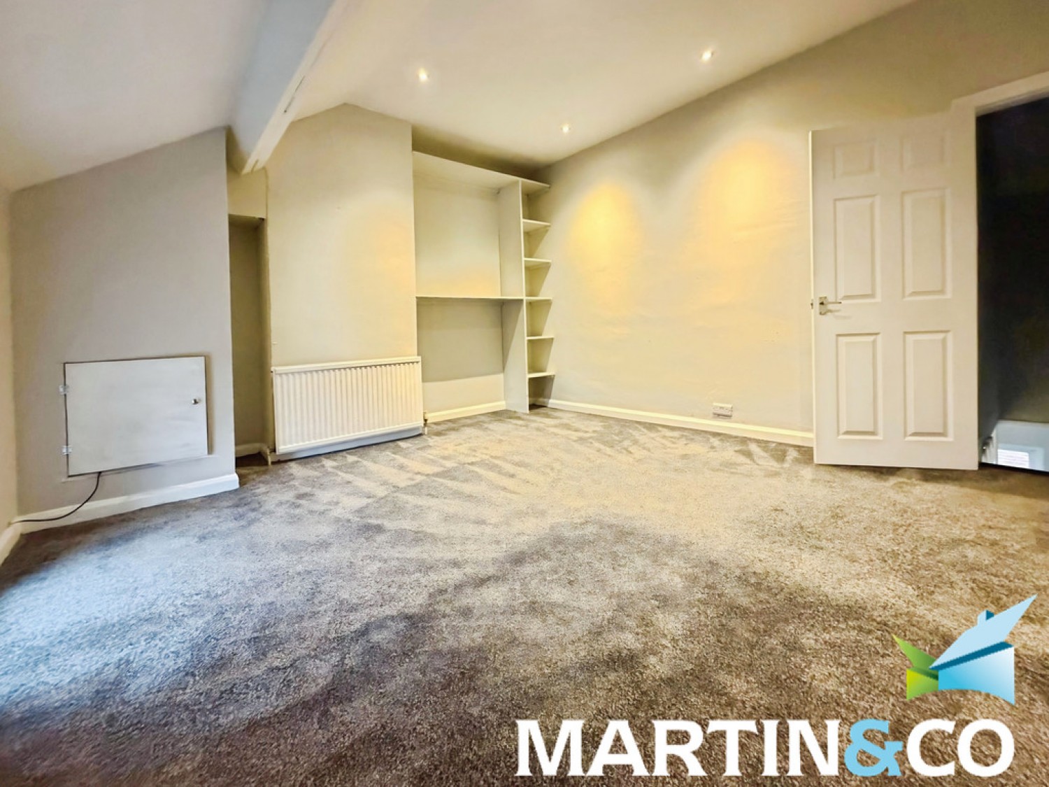 4 bedroom House in Crigglestone, Wakefield, West Yorkshire