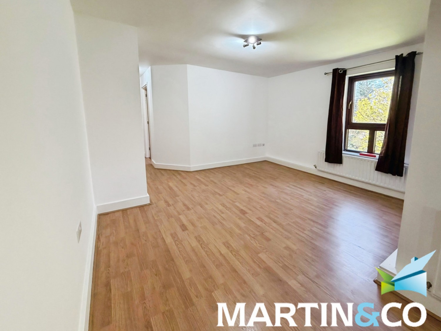 2 bedroom Flat for Letting Hughes, Woodlands Village