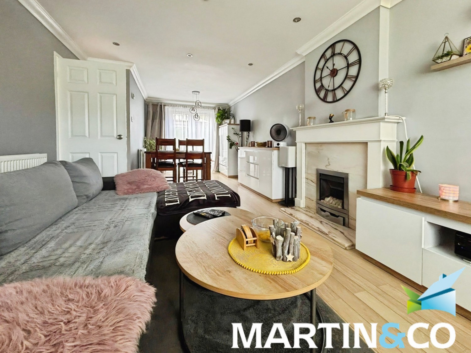 3 bedroom House for Letting Heathfield Close, Tingley