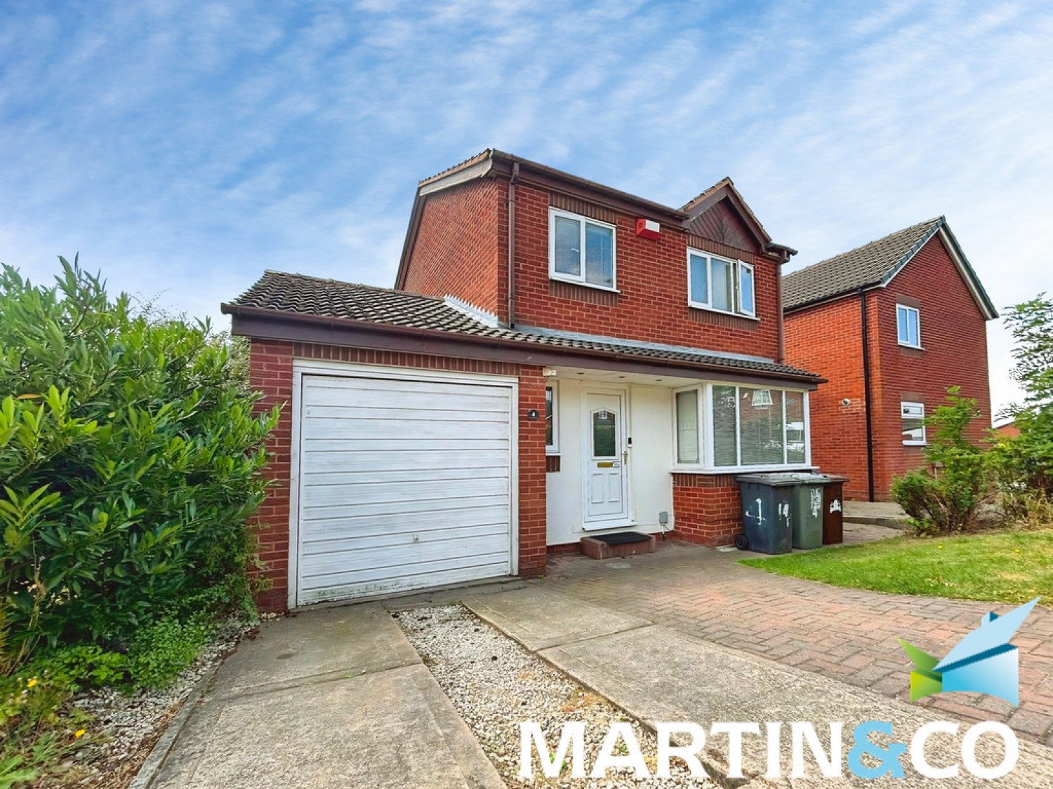 3 bedroom House for Letting Heathfield Close, Tingley