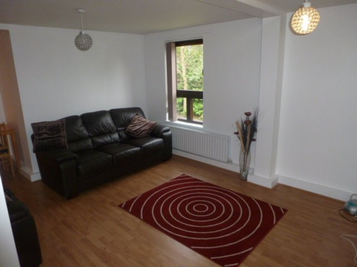 Delius, Woodlands Village