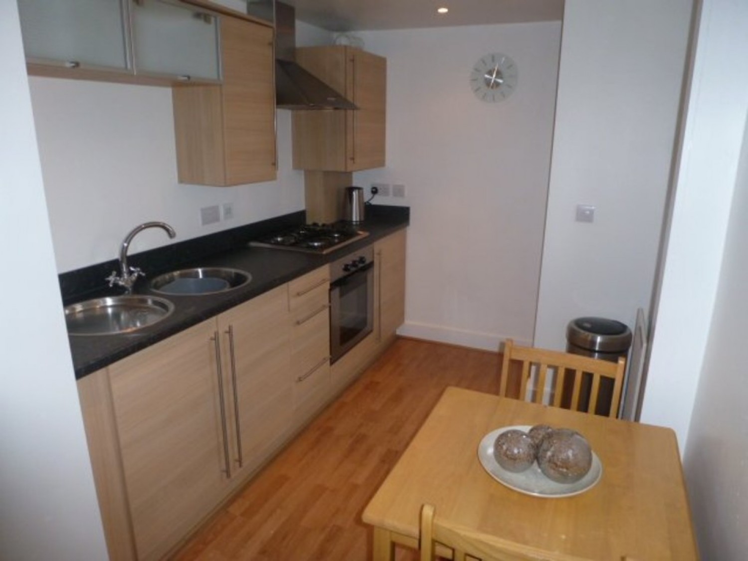 Delius, Woodlands Village