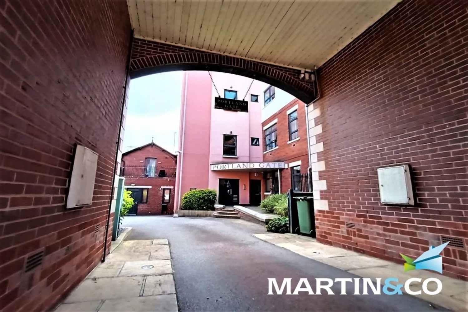 Portland Gate, St Johns North