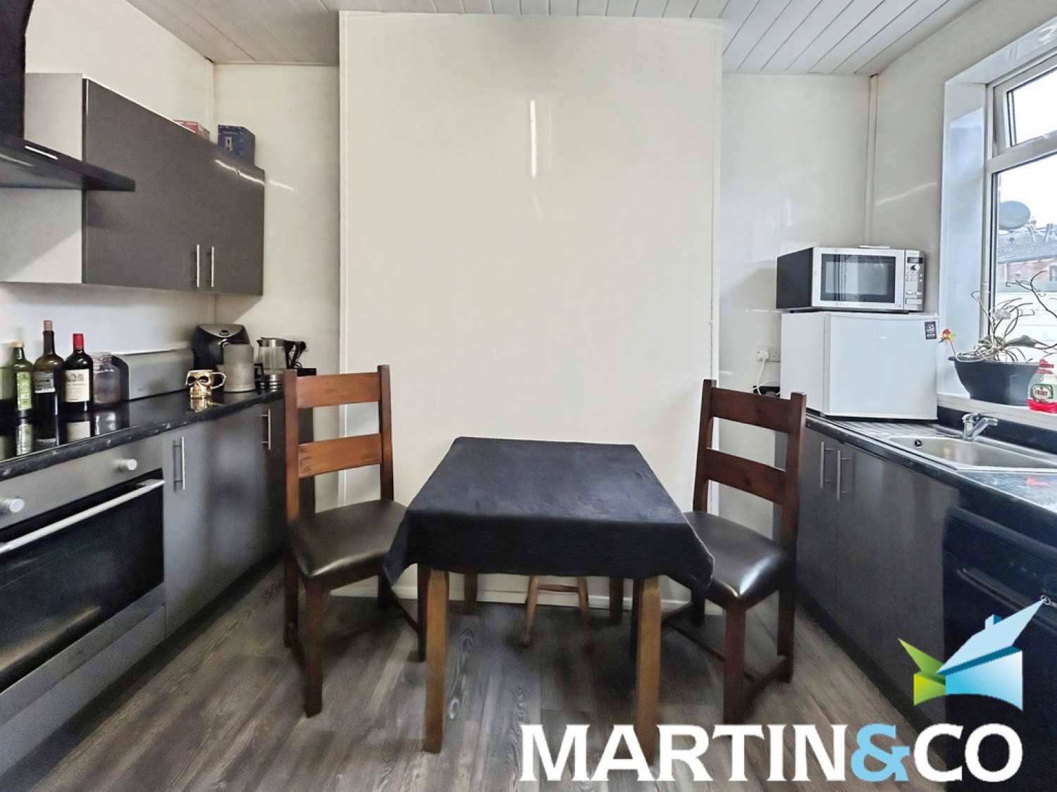 2 bedroom House for Sale Lock Lane, Castleford, West Yorkshire