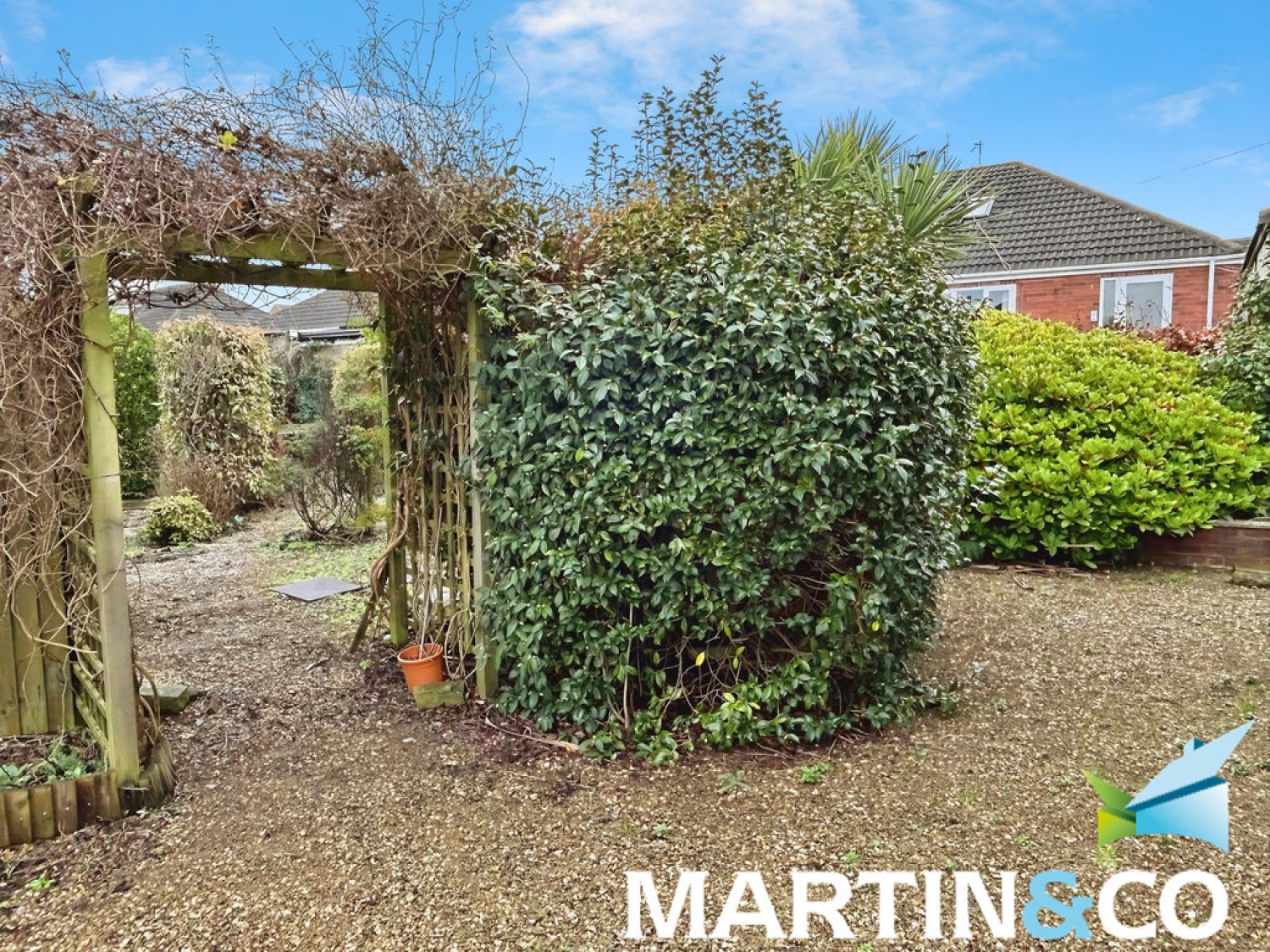 4 bedroom Bungalow in Ossett, Wakefield, West Yorkshire