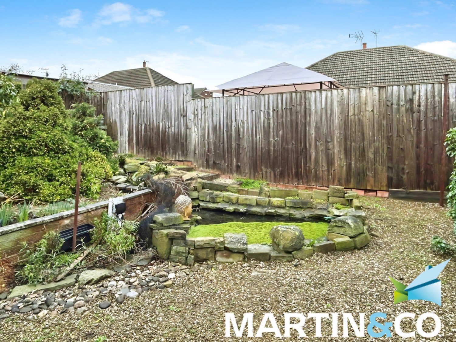 4 bedroom Bungalow in Ossett, Wakefield, West Yorkshire