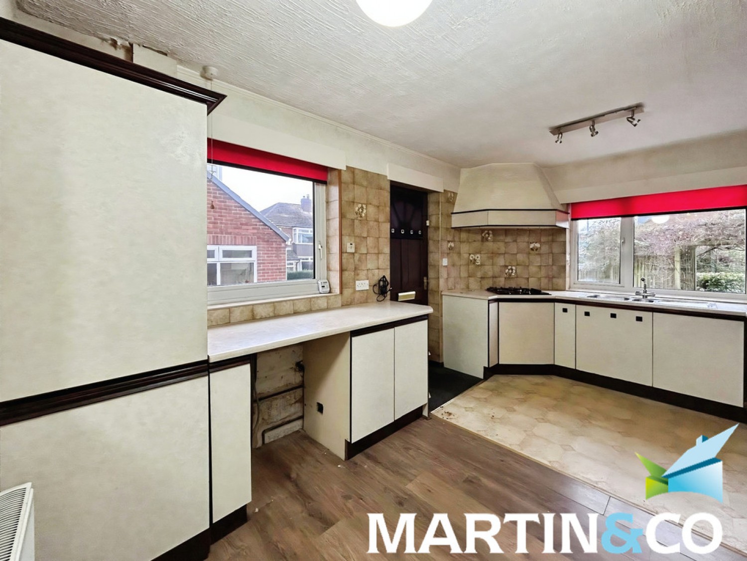 4 bedroom Bungalow in Ossett, Wakefield, West Yorkshire