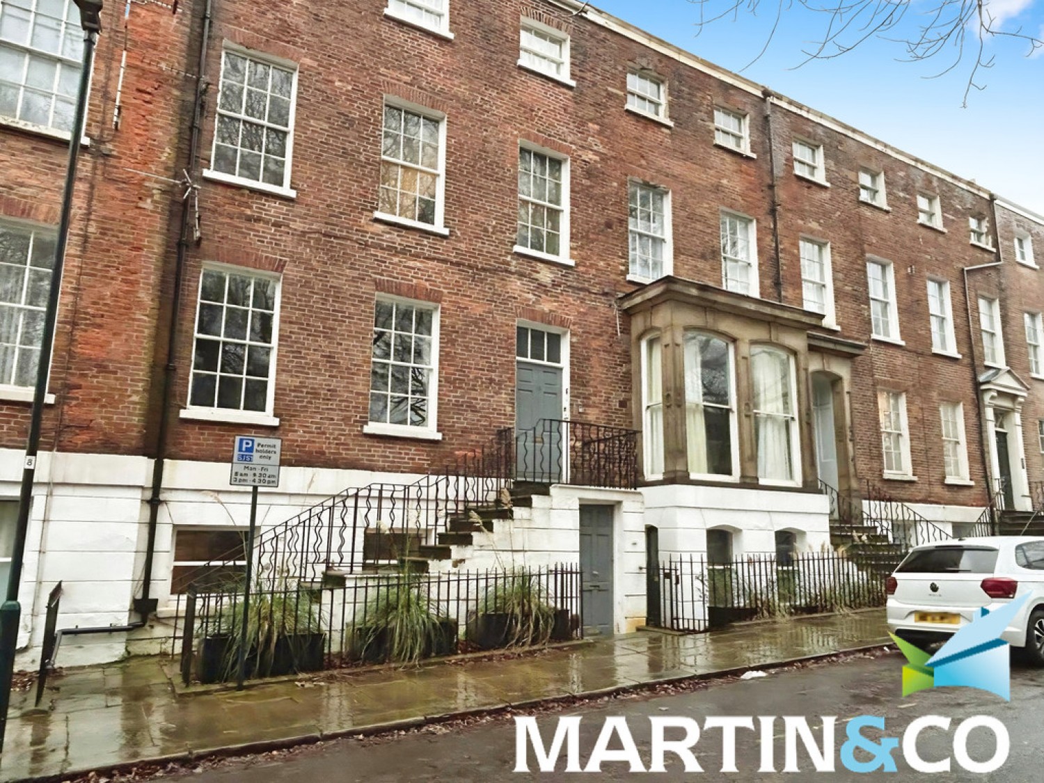 2 bedroom Flat in St Johns Square, Wakefield, West Yorkshire, United Kingdom