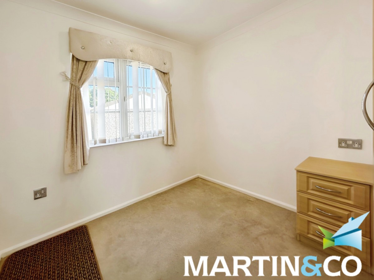 Oakland Hill Park Home Estate, Ferrybridge, Knottingley