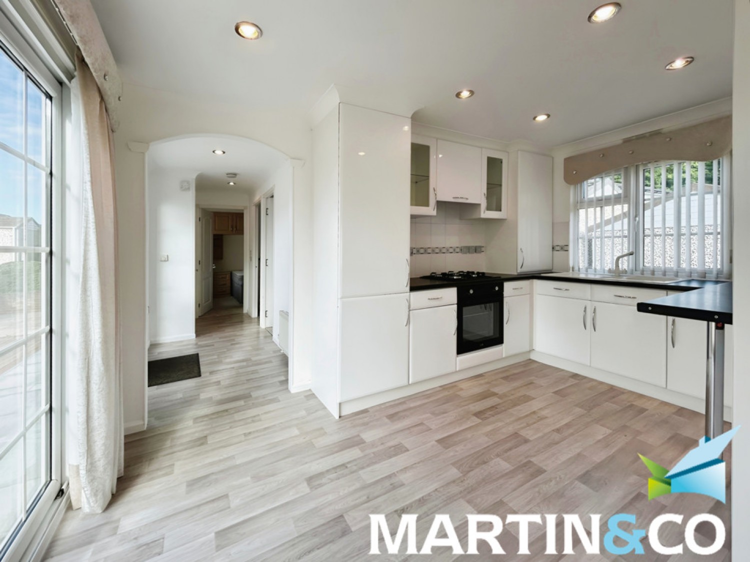 2 bedroom Park home in Oakland Hill Park Home Estate, Ferrybridge, Knottingley