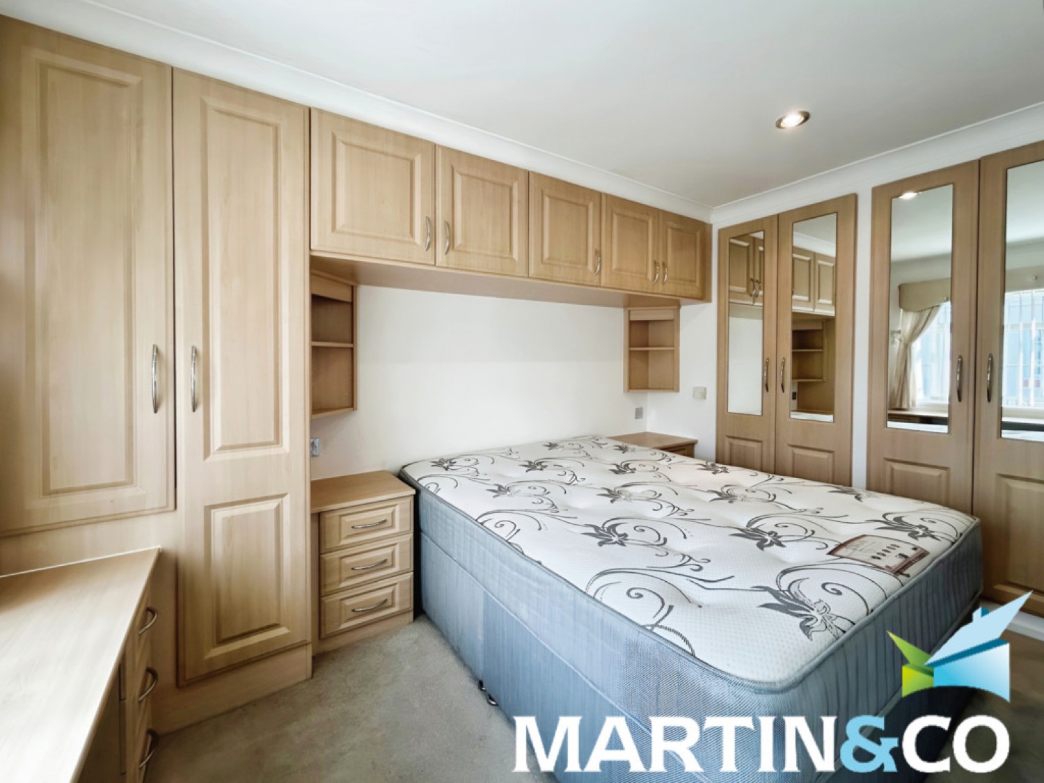 2 bedroom Park home in Oakland Hill Park Home Estate, Ferrybridge, Knottingley