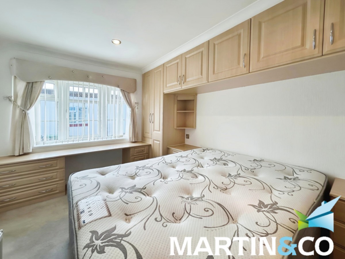 Oakland Hill Park Home Estate, Ferrybridge, Knottingley