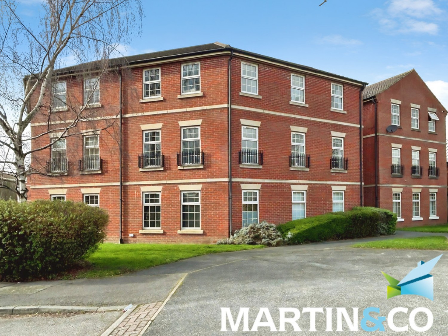 2 bedroom Flat for Sale Wakefield, West Yorkshire, United Kingdom