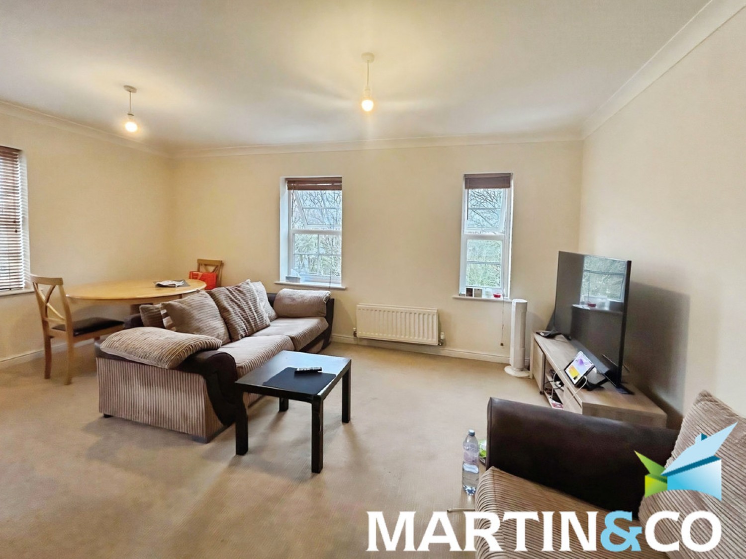 2 bedroom Flat for Sale Bevan Grove, Wakefield, West Yorkshire