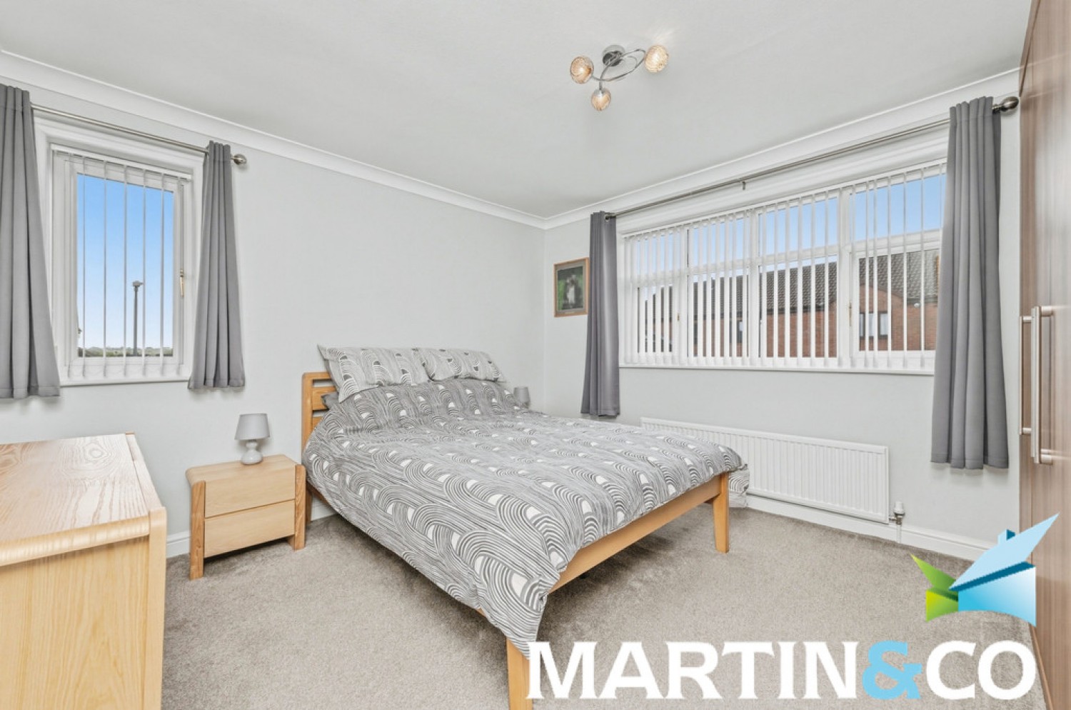 3 bedroom House for Sale Durkar, Wakefield, West Yorkshire