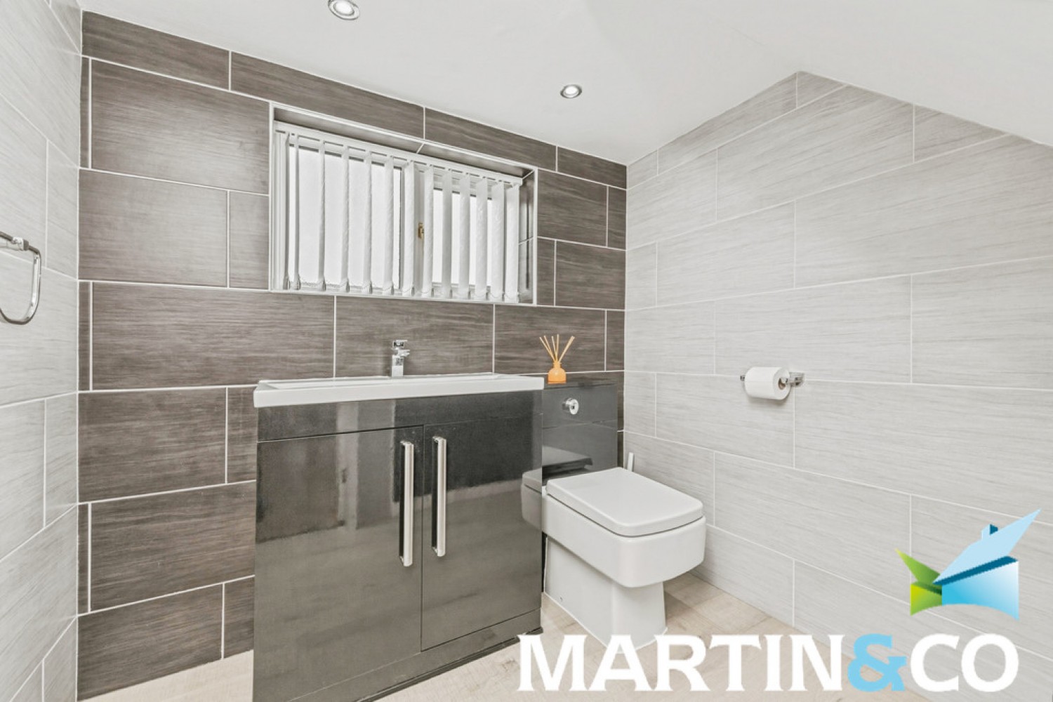 3 bedroom House for Sale Durkar, Wakefield, West Yorkshire