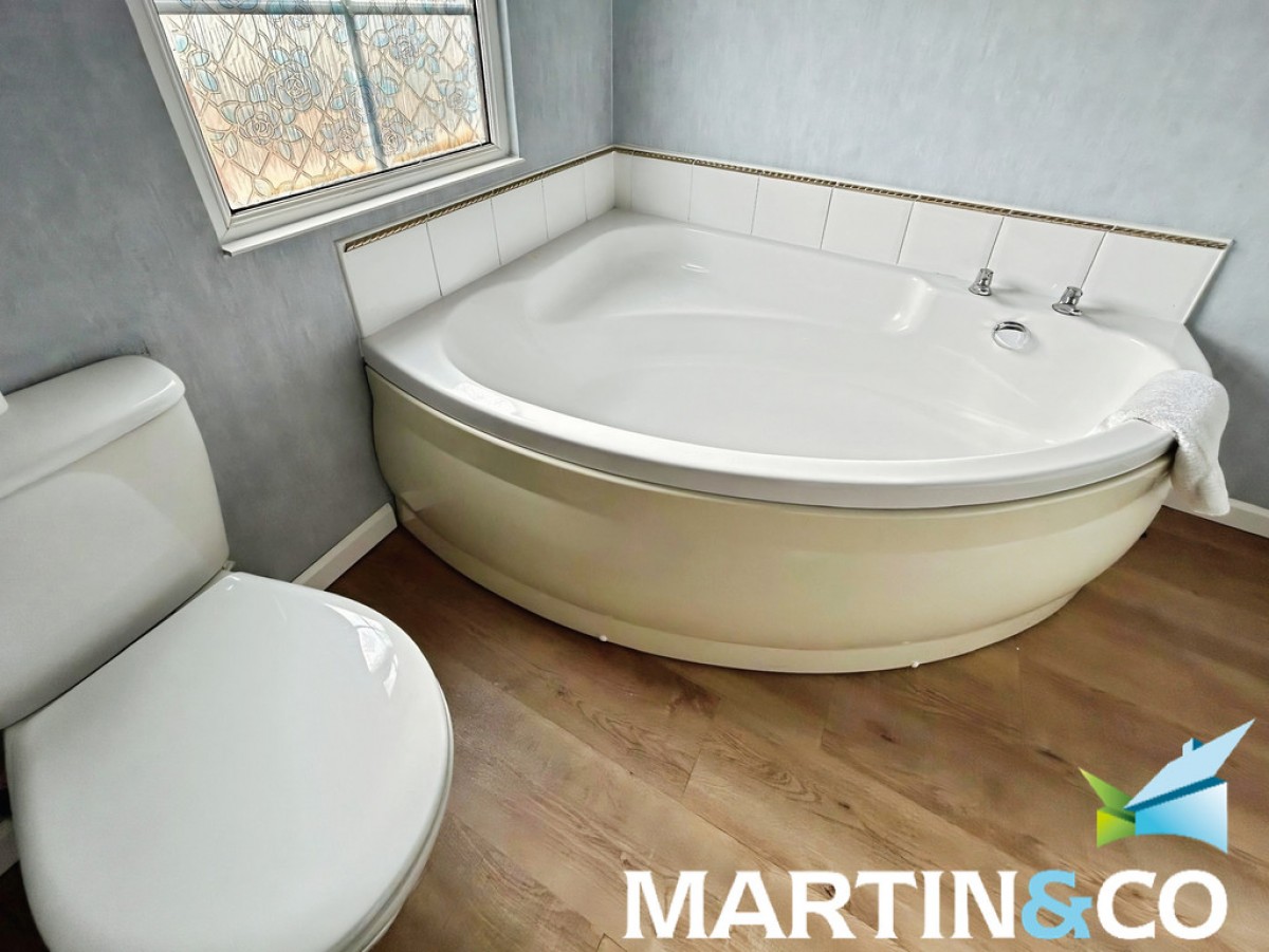 Oakland Hill Park Home Estate, Ferrybridge, Knottingley