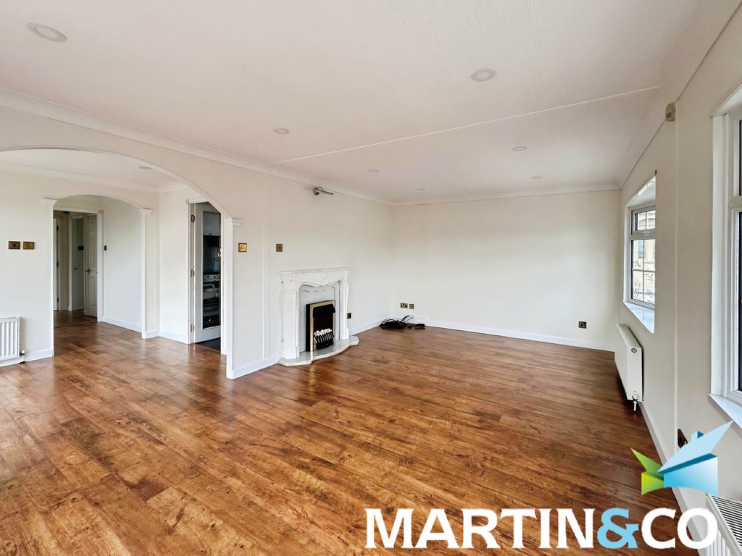 2 bedroom Park home for Sale Oakland Hill Park Home Estate, Ferrybridge, Knottingley