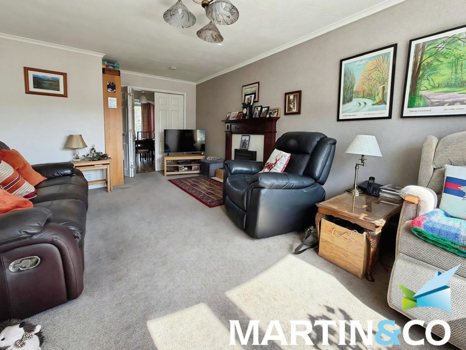 3 bedroom House for Sale Netherton, Wakefield, West Yorkshire