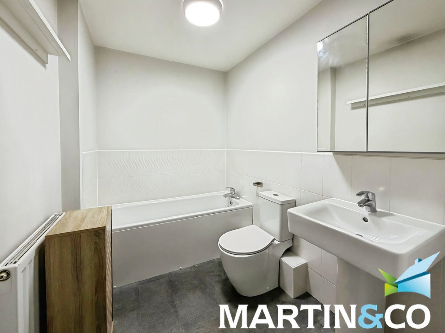 2 bedroom Flat for Sale East Ardsley, Wakefield, West Yorkshire