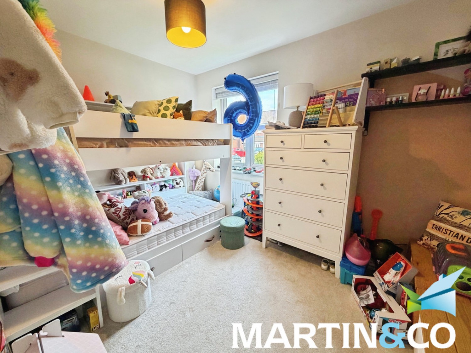 2 bedroom Flat for Sale East Ardsley, Wakefield, West Yorkshire
