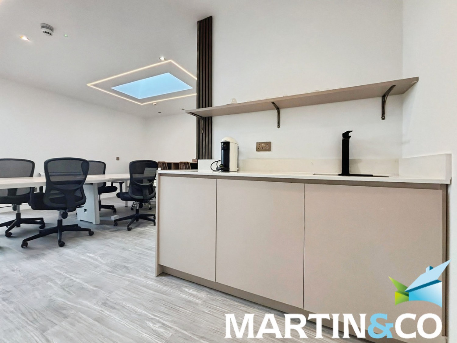 2 bedroom Flat for Letting Burrell Street, Wakefield, West Yorkshire