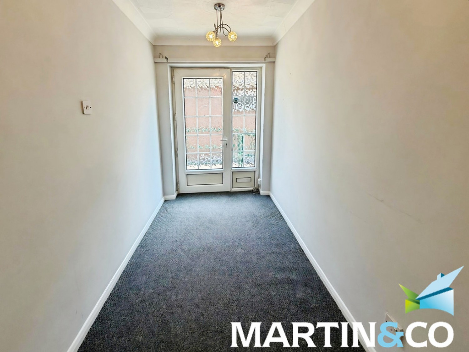 2 bedroom Bungalow for Sale Ossett, Wakefield, West Yorkshire