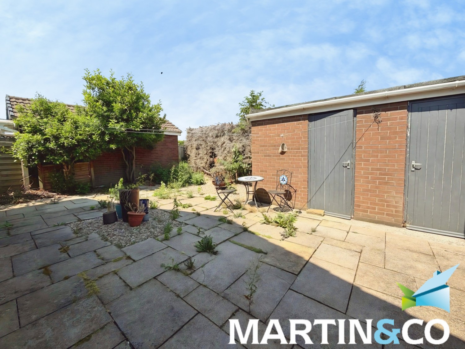 2 bedroom Bungalow for Sale Ossett, Wakefield, West Yorkshire