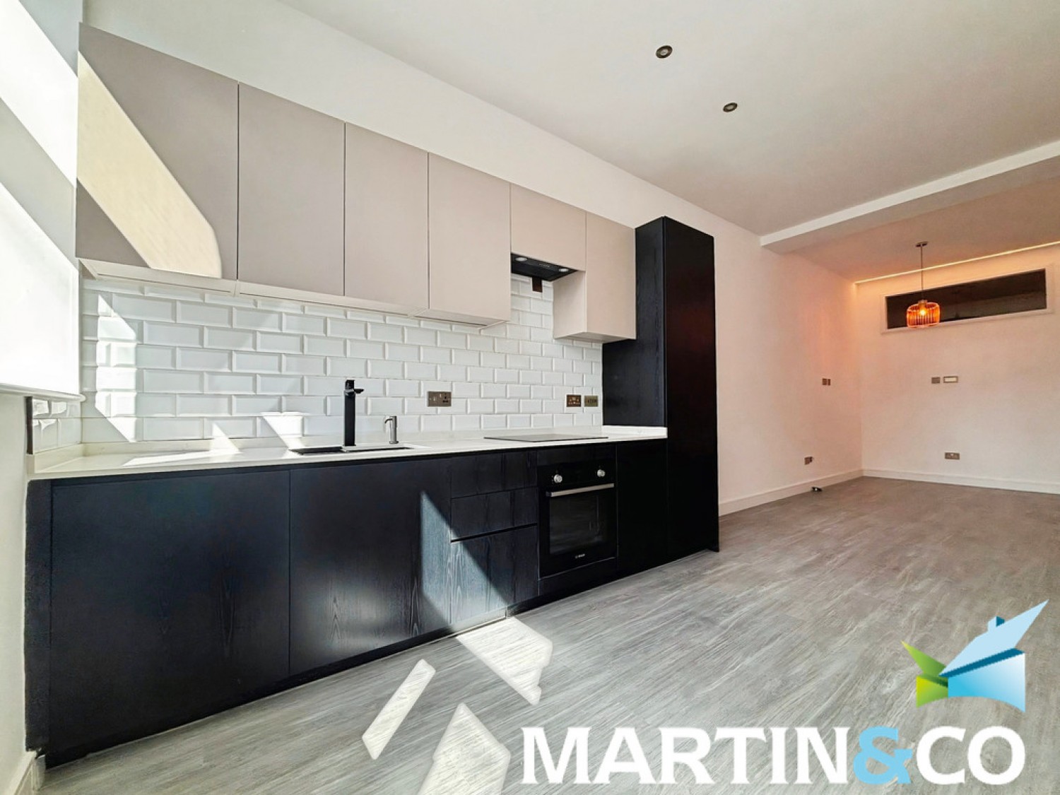 1 bedroom House for Letting Apartment 9