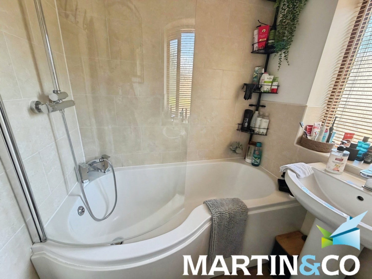 4 bedroom House for Sale East Ardsley, Wakefield, West Yorkshire
