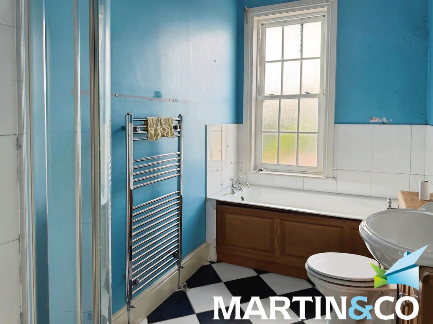 3 bedroom House for Sale Kirkhamgate, Wakefield, West Yorkshire