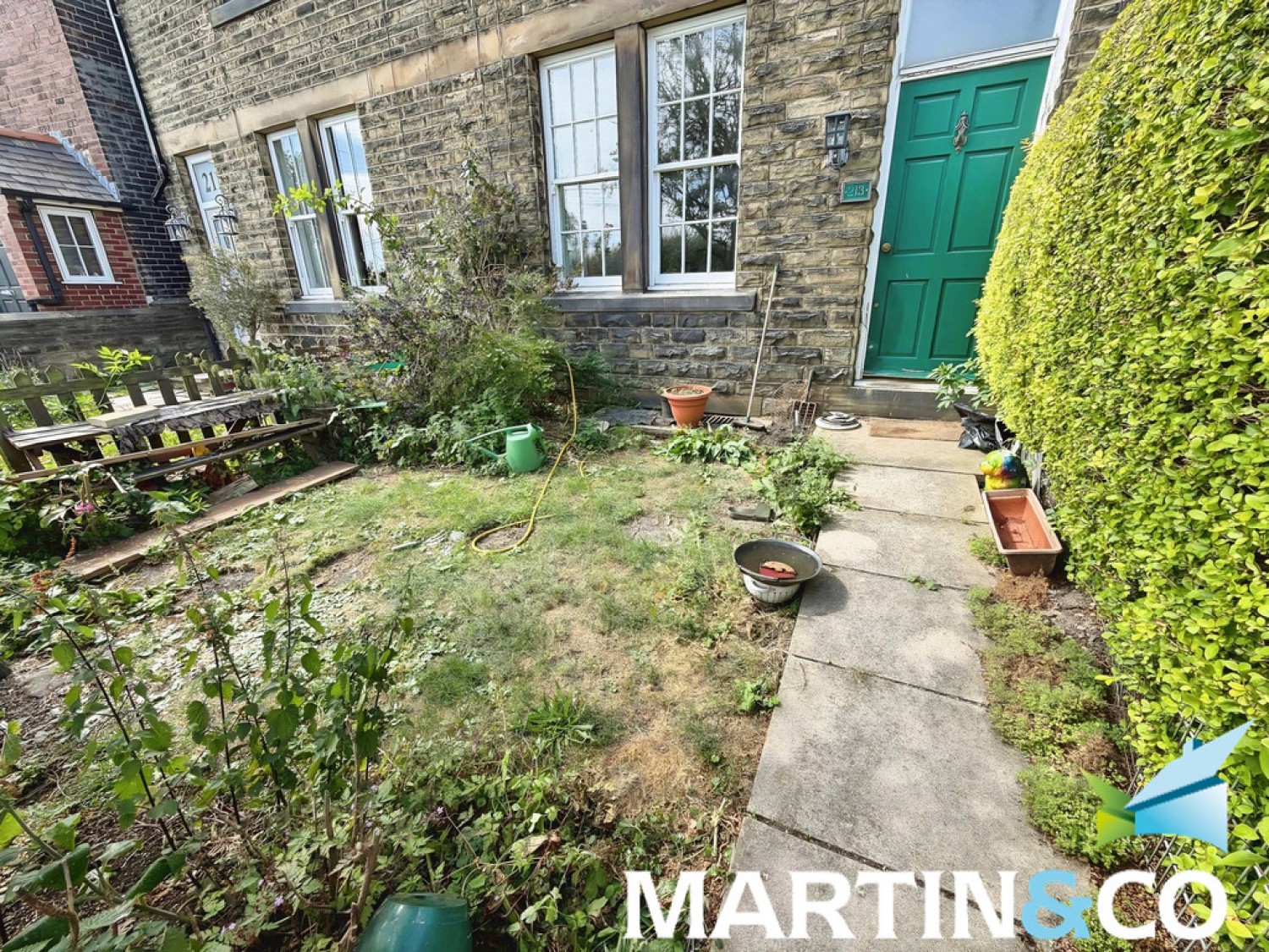 3 bedroom House for Sale Kirkhamgate, Wakefield, West Yorkshire