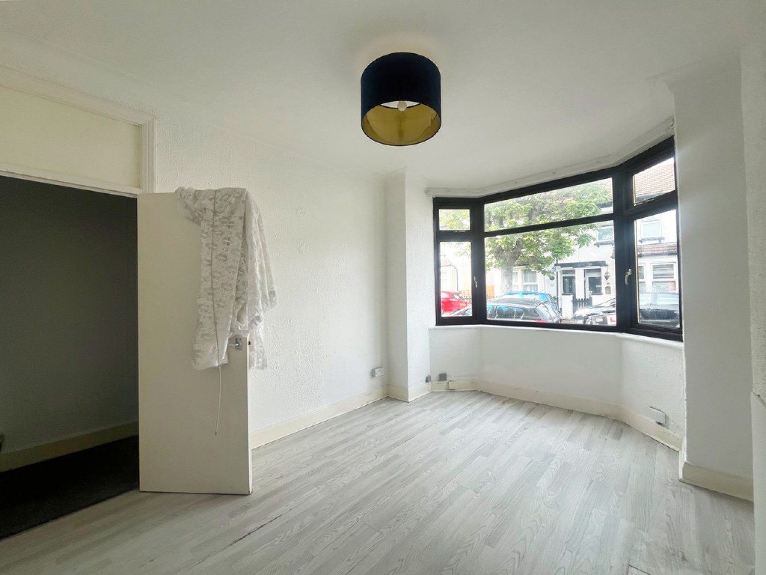 1 bedroom Flat for Letting Maldon Road, Southend On Sea