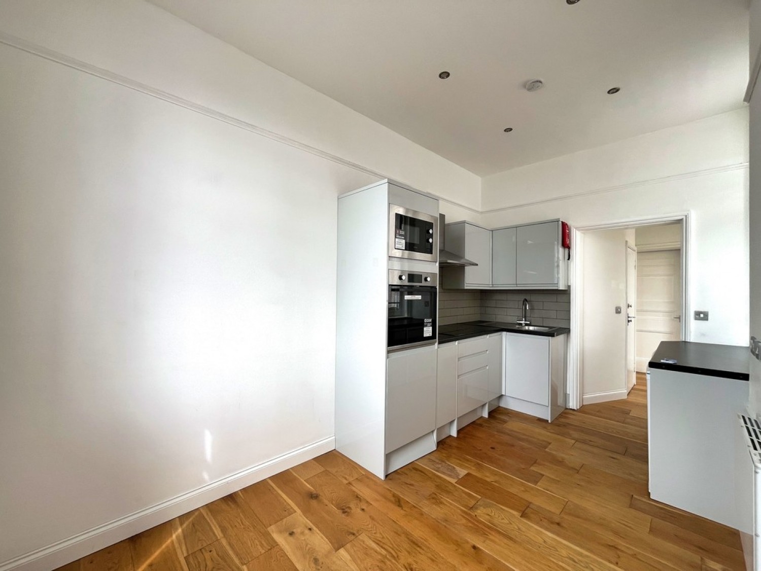 1 bedroom Flat for Letting Clifton Court, Royal Terrace, Southend On Sea