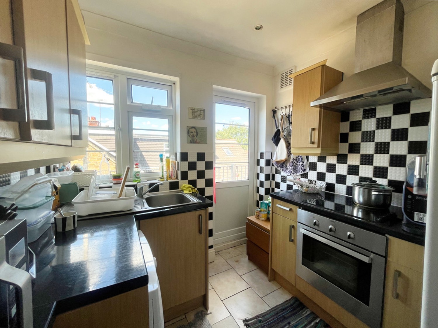 Fairleigh Court, Fairleigh Drive