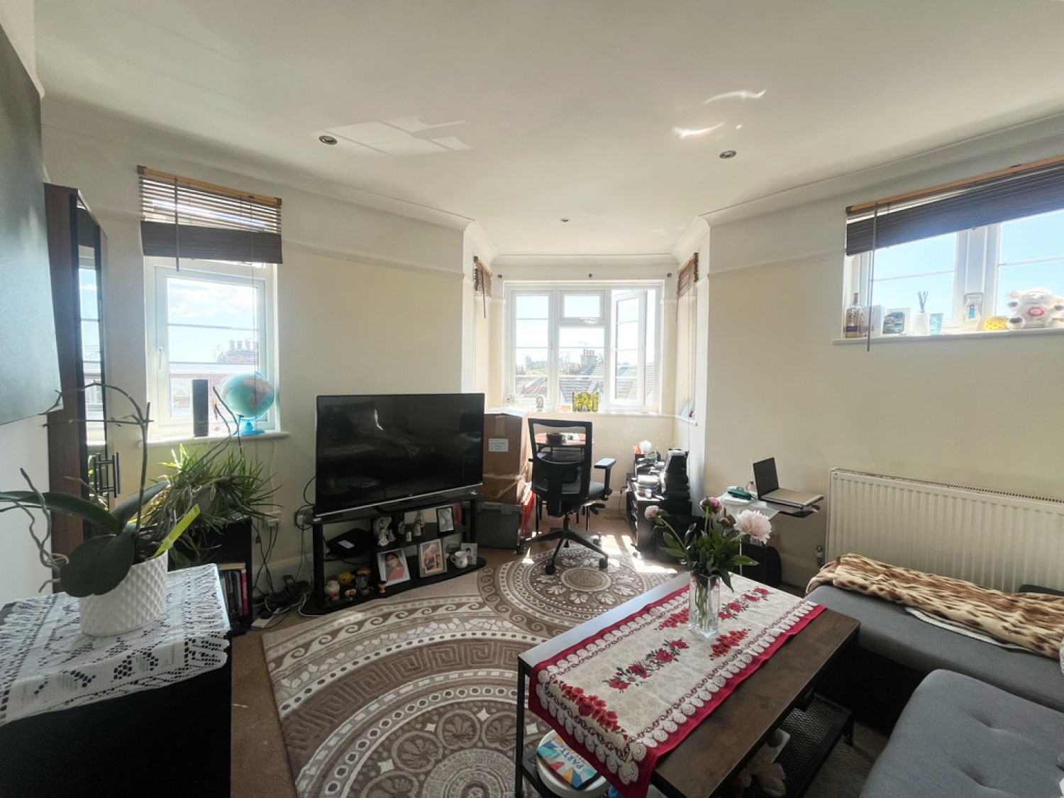 Fairleigh Court, Fairleigh Drive