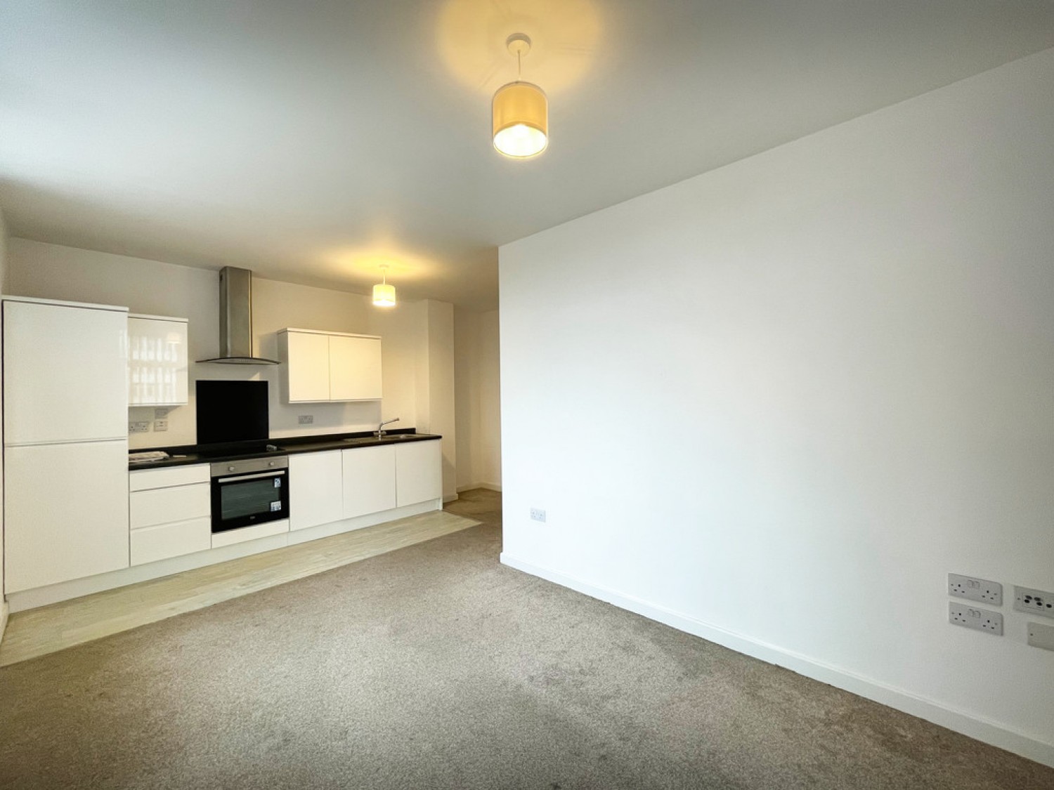 2 bedroom Flat for Letting The Pinnacle, 59 Victoria Avenue