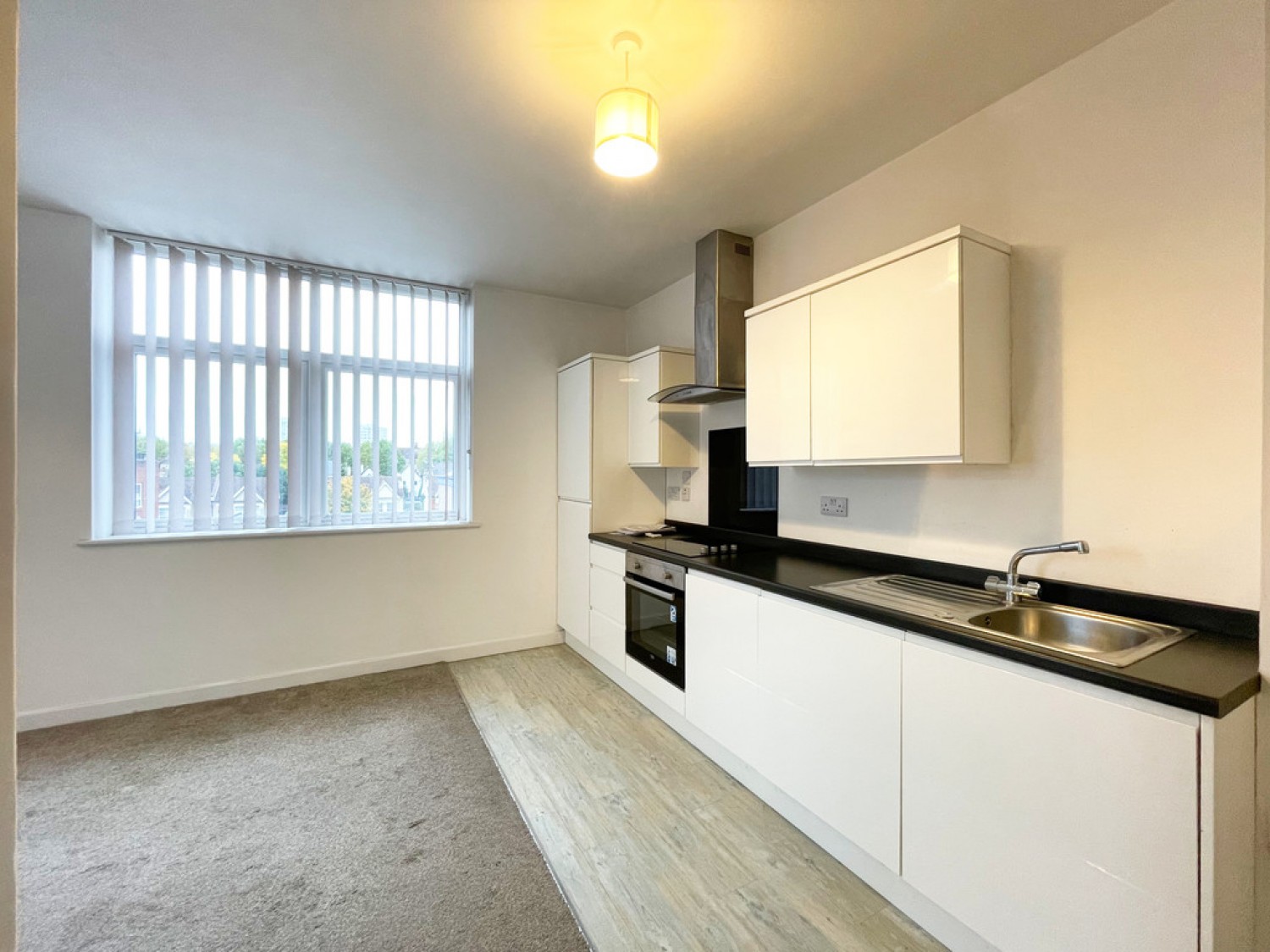 2 bedroom Flat for Letting The Pinnacle, 59 Victoria Avenue